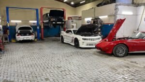 Auto care Garage